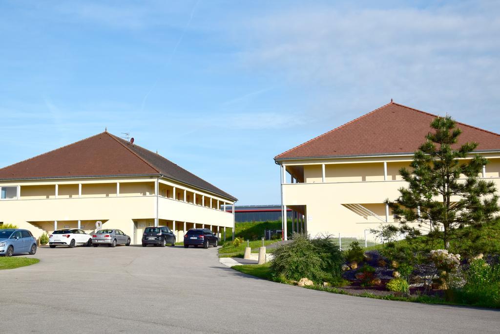 Hotel Logis Des Sources Créney-près-Troyes Exteriér fotografie